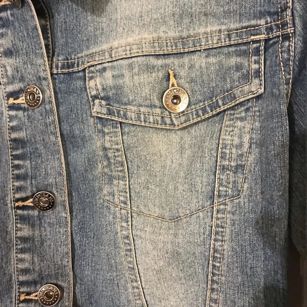 YMI Short Denim Jean Jacket with Cross Size Medium - Picture 5 of 6